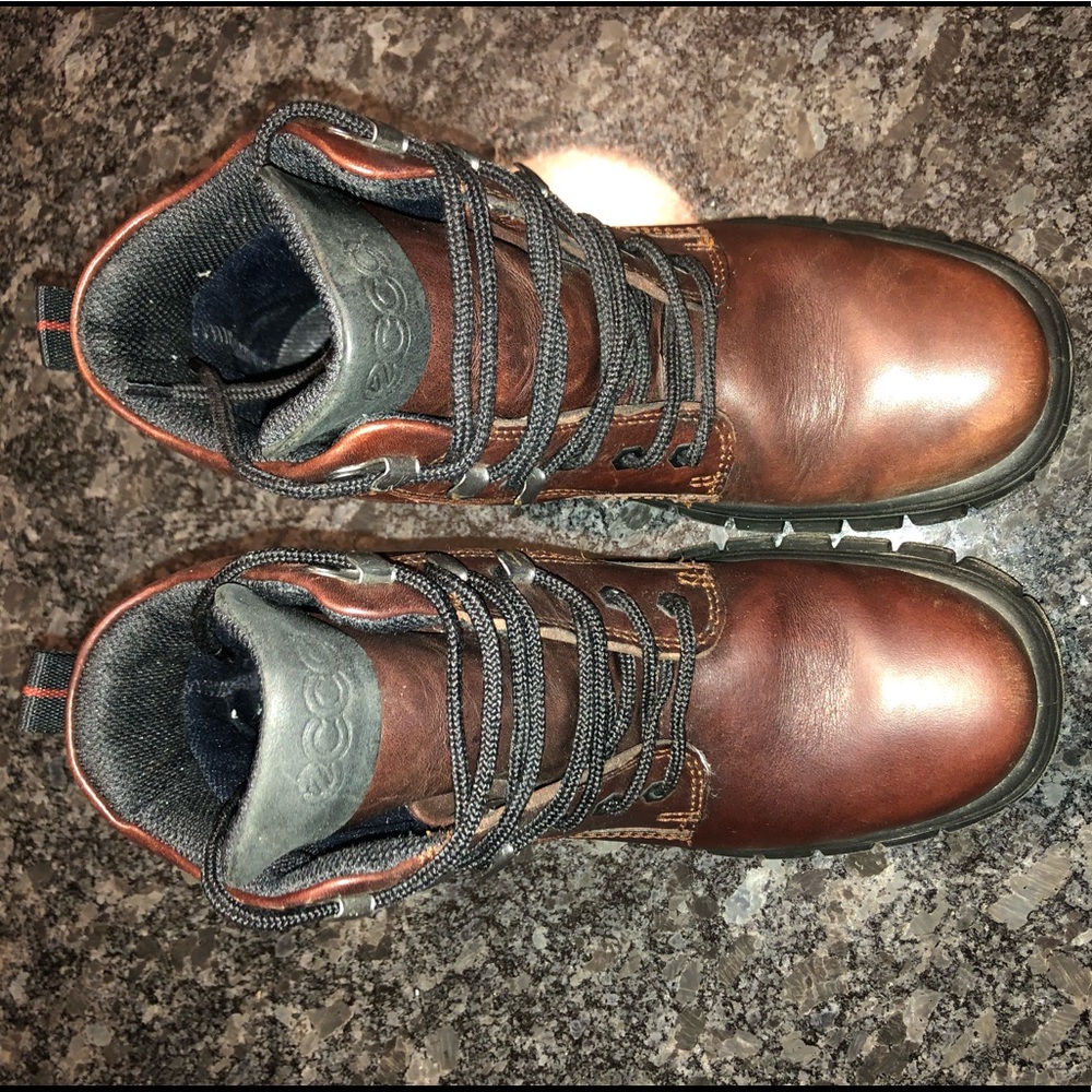 ECCO boots